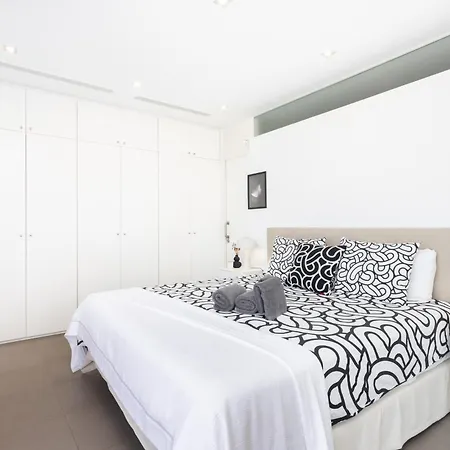 别墅 Luxury Bkm In Playa Del Duque