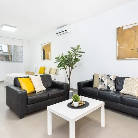 Luxury Bkm In Playa Del Duque * アデヘ