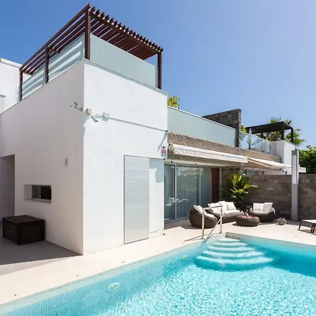 ヴィラ Luxury Bkm In Playa Del Duque *