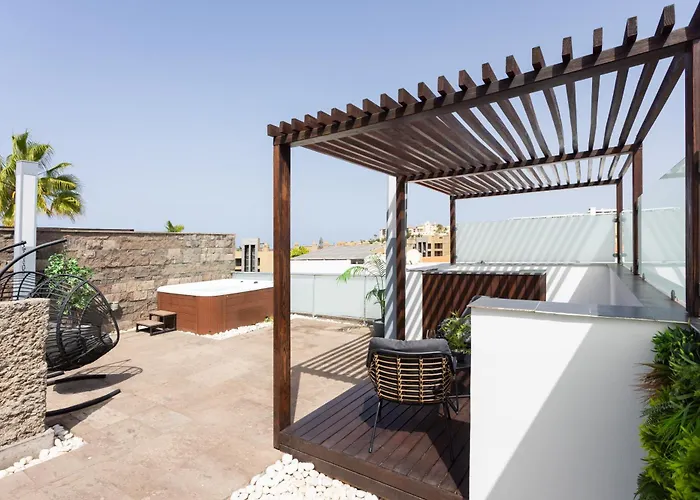 Luxury Bkm In Playa Del Duque Villa *