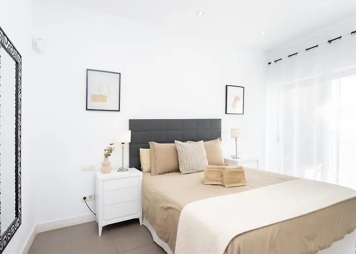 Luxury Bkm In Playa Del Duque Villa *