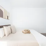 Luxury Bkm In Playa Del Duque Vila