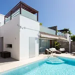 Vila Luxury Bkm In Playa Del Duque *